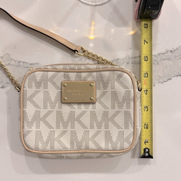 Michael Kors Beige MK Logo Jet Set Crossbody small compact bag - Picture 7 of 10